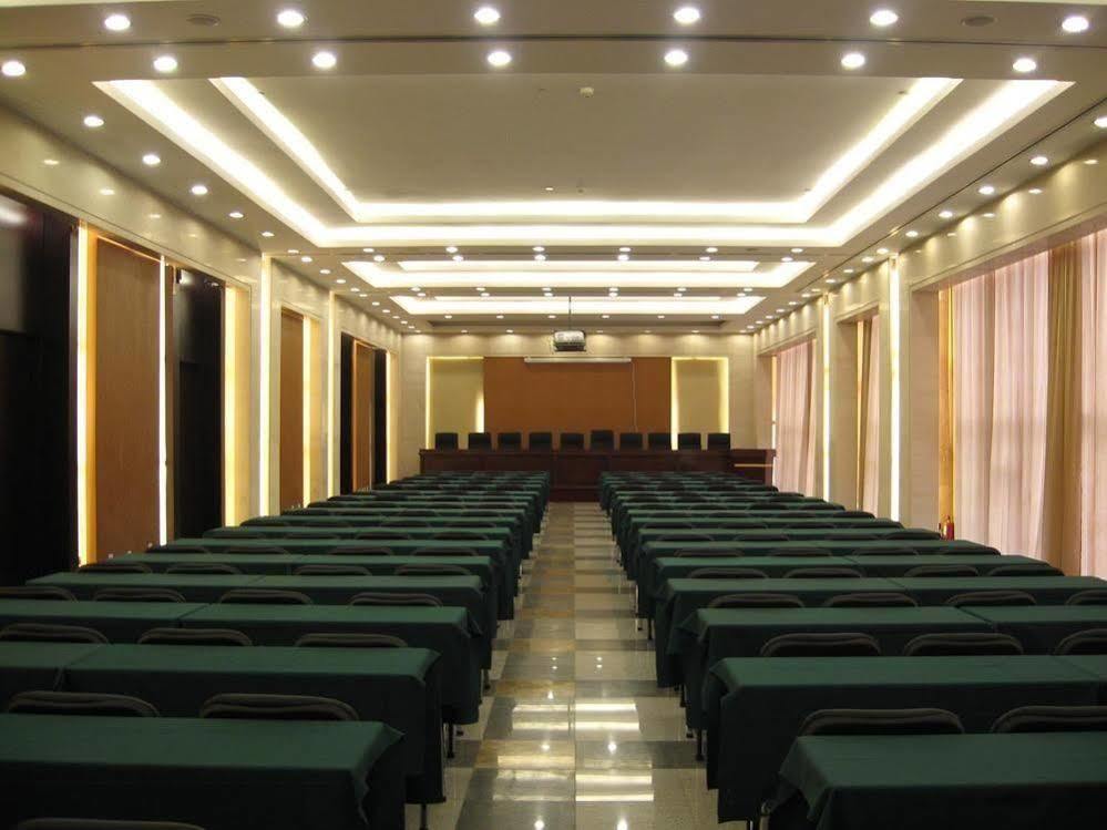 Tianrui Business Hotel ไท่หยวน ภายนอก รูปภาพ